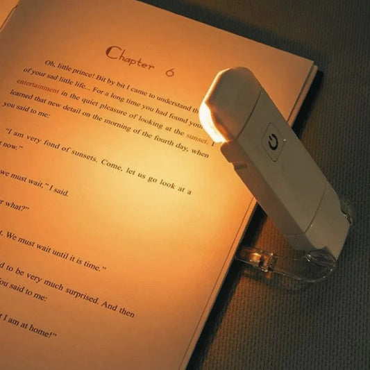 Luminara Scribe - Lampe pince rechargeable idéale pour la lecture de nuit, lumière douce et ciblée.